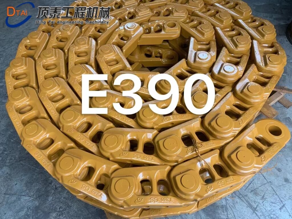 قطع غيار الهيكل السفلي للحفار - سلسلة الجنزير ومجموعة وصلة الجنزير E390