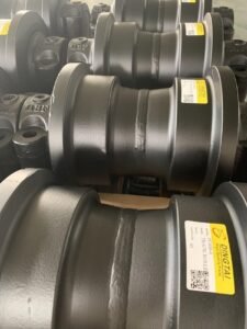 أجزاء الهيكل السفلي للحفار - رولر سفلي (بكرة سفلية) لملحقات PC400-6 (الأكثر مبيعاً) KM1743-K