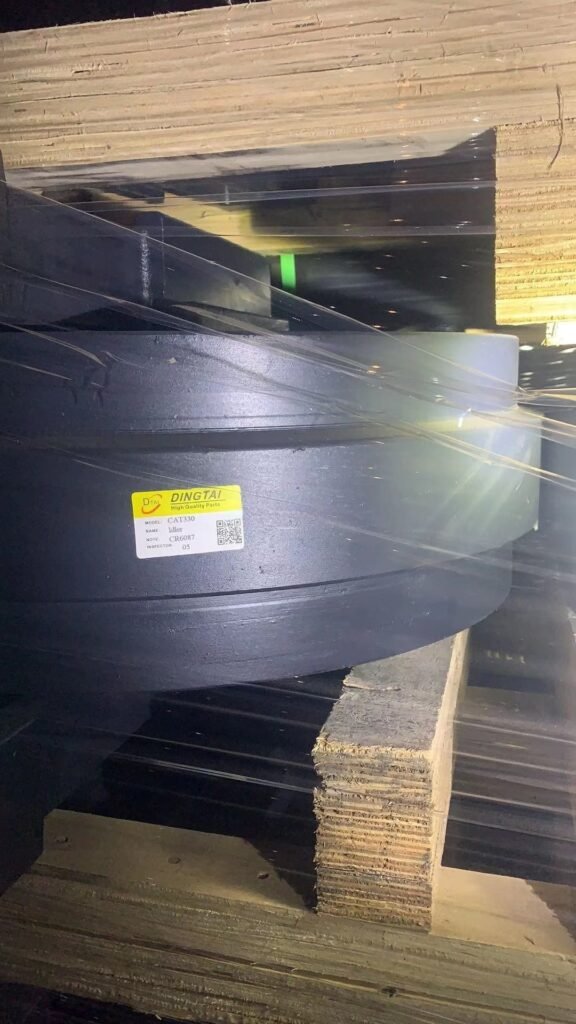 الأكثر مبيعاً - عجلة شد (Idler) للحفار CAT330 - أجزاء الهيكل السفلي (سعر المصنع) CR6087