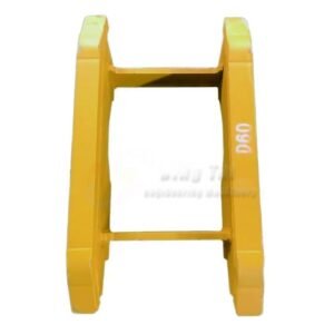 قطع غيار الهيكل السفلي D60 - واقي رولر الجنزير (Track Roller Guard) 14Y-30-26140